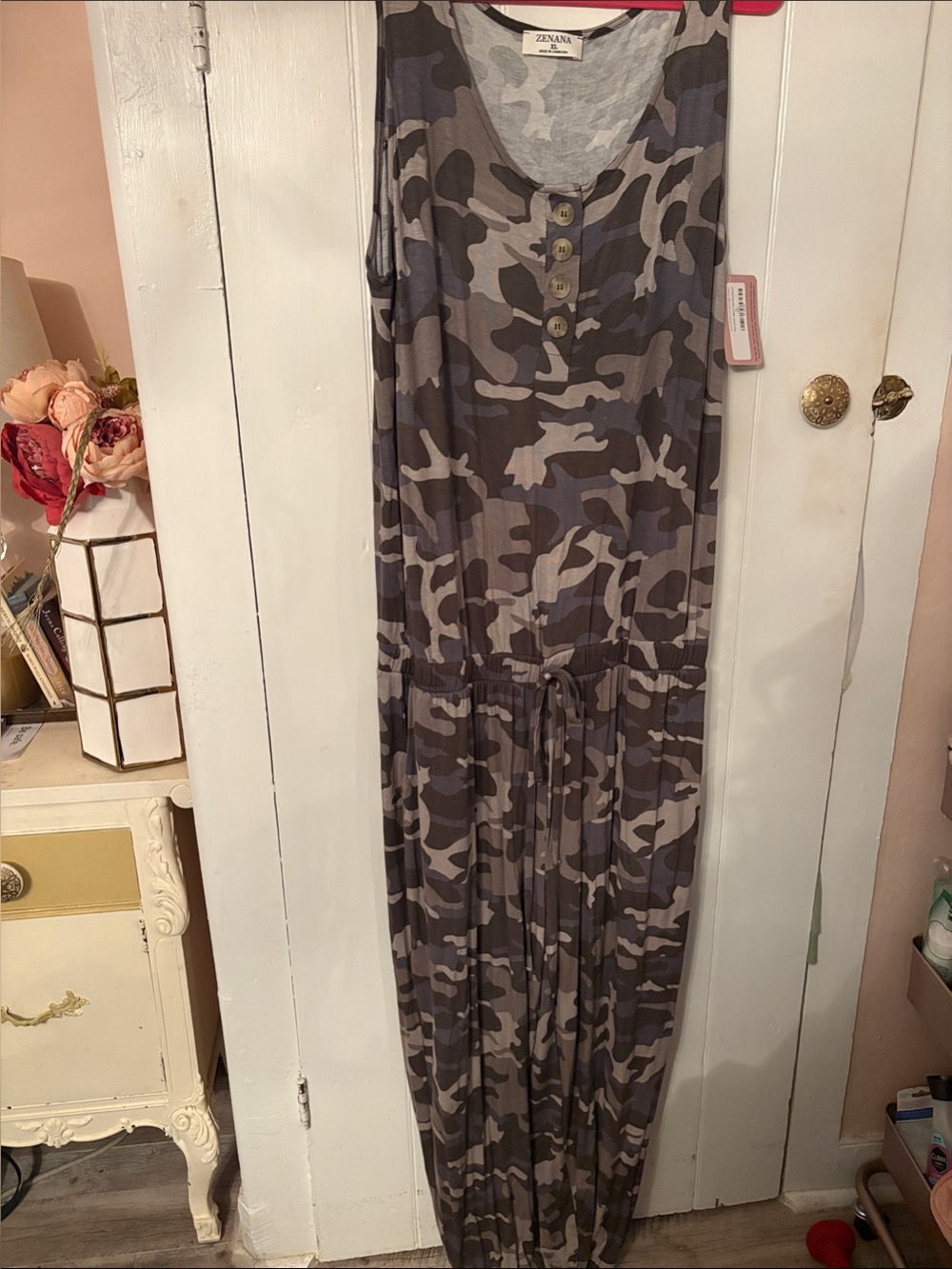 Zenana Outfitters Gray Camo Sleeveless Jumpsuit NWT XL
